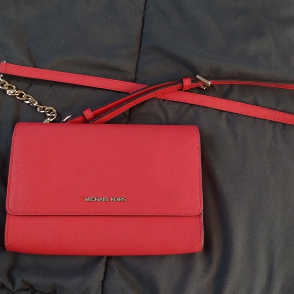 Burnt Red Micheal Kors Crossbody Purse - Picture 2 of 11